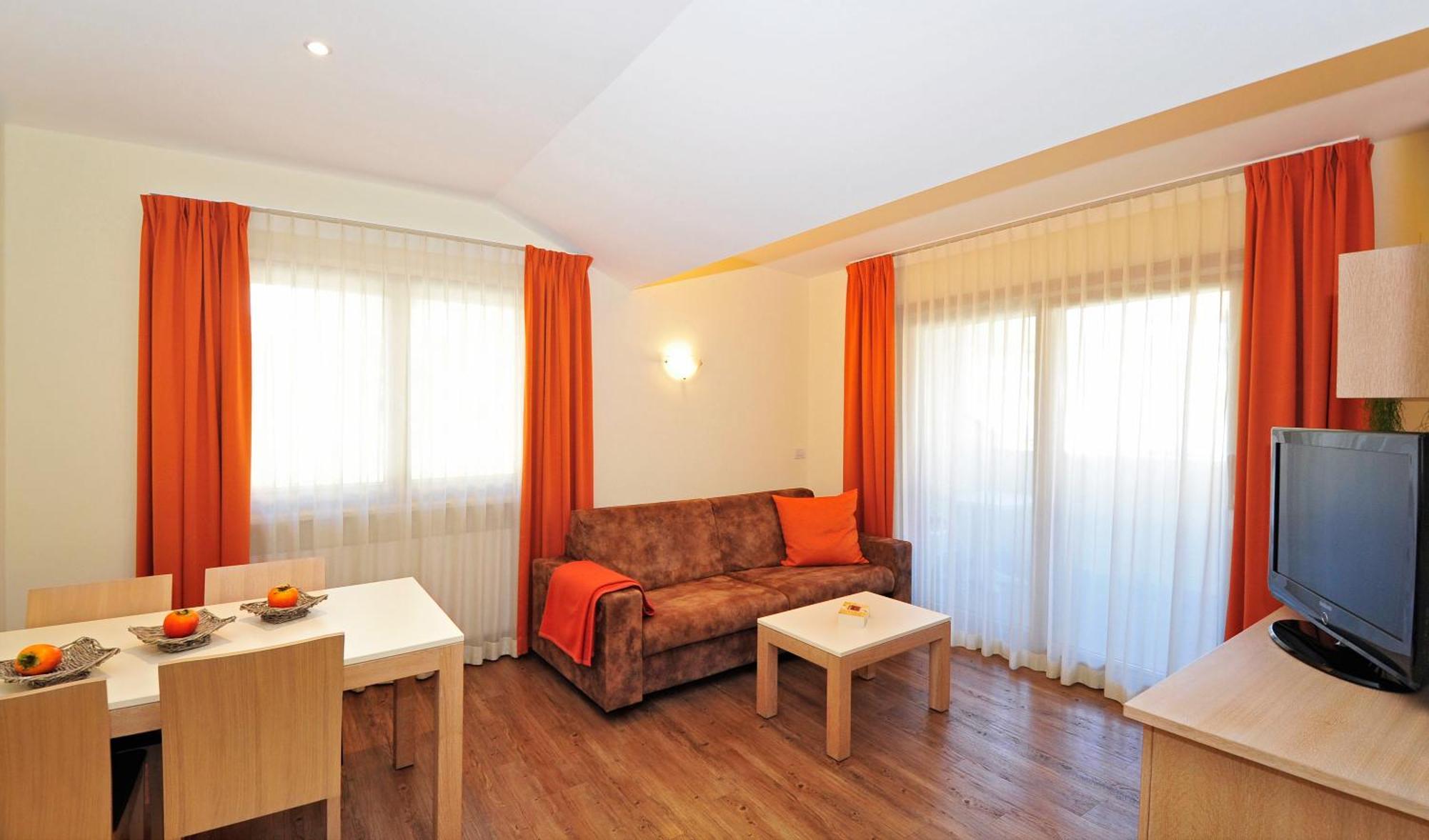 Residence Mignon Rifiano Quarto foto