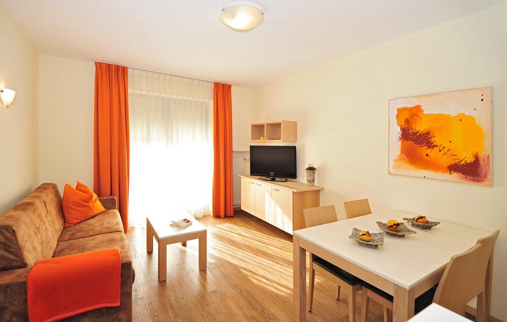 Residence Mignon Rifiano Quarto foto